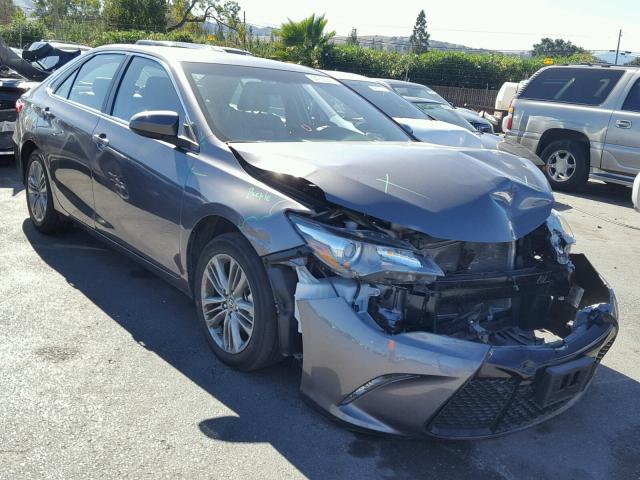 4T1BF1FK0GU500471 - 2016 TOYOTA CAMRY LE GRAY photo 1