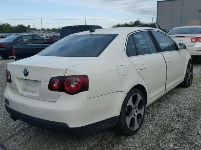 3VWRM71K78M188431 - 2008 VOLKSWAGEN JETTA SE WHITE photo 4