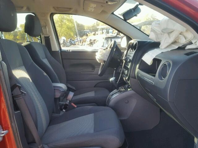 1J4NF4FB9AD506046 - 2010 JEEP COMPASS SP წითელი ფოტო 5