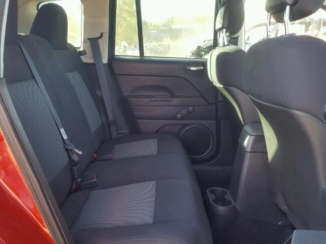 1J4NF4FB9AD506046 - 2010 JEEP COMPASS SP წითელი ფოტო 6