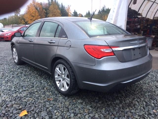 1C3CCBBB8DN583073 - 2013 CHRYSLER 200 TOURIN GRAY photo 3