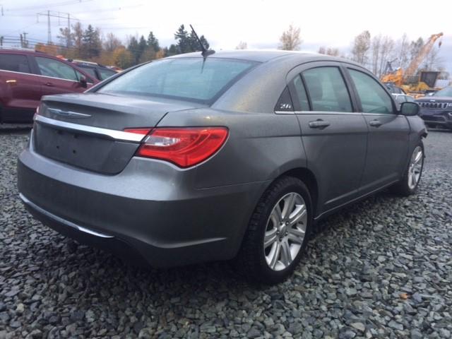 1C3CCBBB8DN583073 - 2013 CHRYSLER 200 TOURIN GRAY photo 4