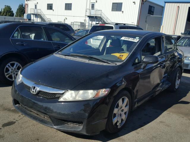 2HGFA1F57AH524812 - 2010 HONDA CIVIC LX BLACK photo 2