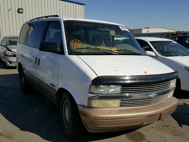 1GNDM19WXWB133890 - 1998 CHEVROLET ASTRO TWO TONE photo 1