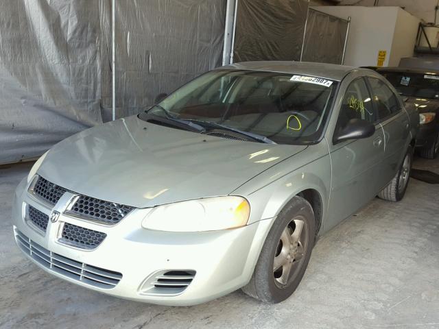 1B3EL46X46N104965 - 2006 DODGE STRATUS GRAY photo 2