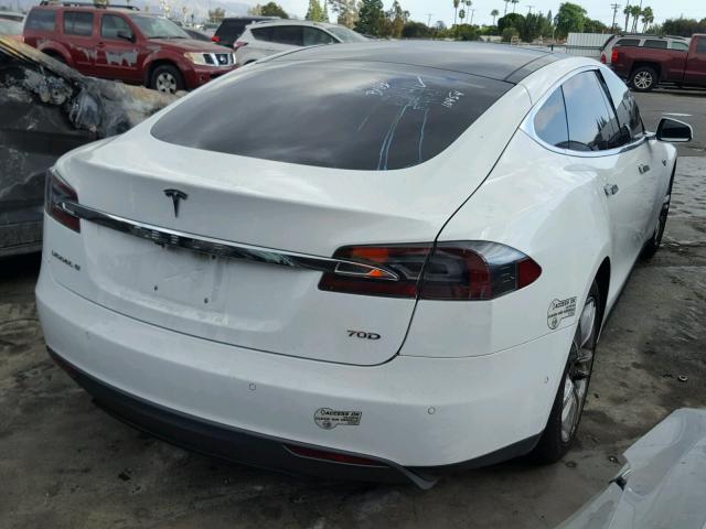 5YJSA1E22GF129486 - 2016 TESLA MODEL S WHITE photo 4