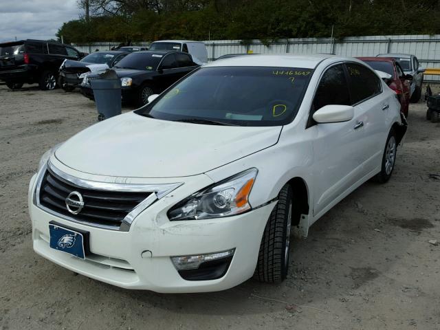 1N4AL3AP0EC201028 - 2014 NISSAN ALTIMA 2.5 WHITE photo 2