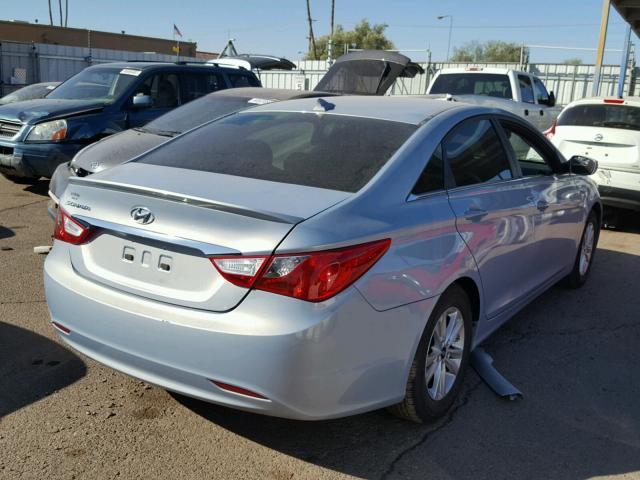 5NPEB4AC1DH667734 - 2013 HYUNDAI SONATA GLS BLUE photo 4