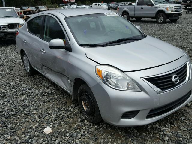 3N1CN7AP4CL897806 - 2012 NISSAN VERSA S SILVER photo 1