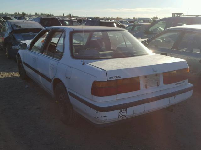 1HGCB7557MA137099 - 1991 HONDA ACCORD LX WHITE photo 3