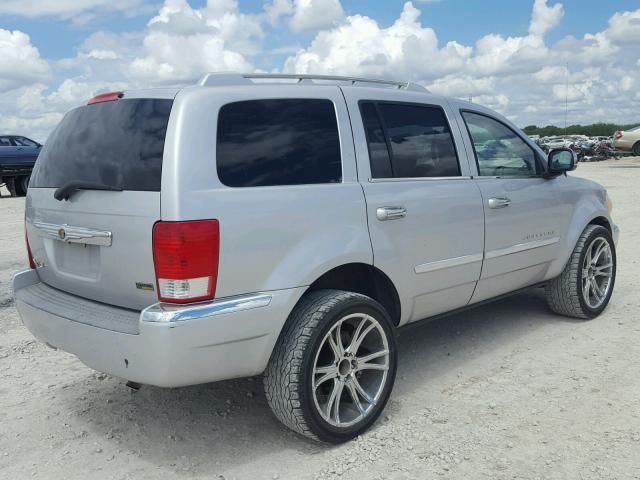 1A8HX58P47F535023 - 2007 CHRYSLER ASPEN LIMI SILVER photo 4