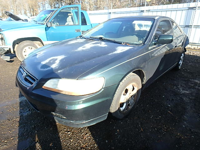 1HGCG32521A032383 - 2001 HONDA ACCORD EX GREEN photo 2