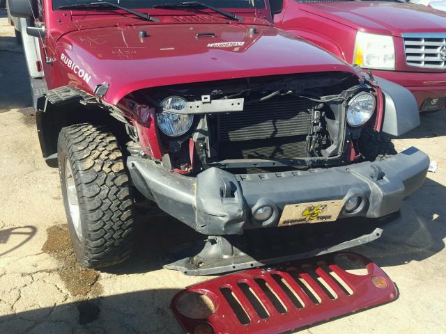 1C4BJWFG6CL166832 - 2012 JEEP WRANGLER U RED photo 9