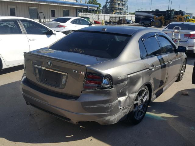 19UUA76507A039770 - 2007 ACURA TL TYPE S GRAY photo 4