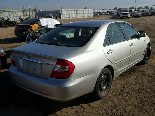 JTDBE32K630166179 - 2003 TOYOTA CAMRY LE SILVER photo 4