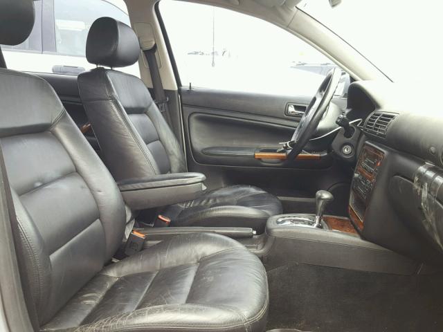 WVWPD63B8XE425644 - 1999 VOLKSWAGEN PASSAT GLX SILVER photo 5