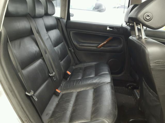 WVWPD63B8XE425644 - 1999 VOLKSWAGEN PASSAT GLX SILVER photo 6