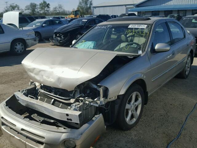 JN1CA31A41T301568 - 2001 NISSAN MAXIMA GXE CREAM photo 2