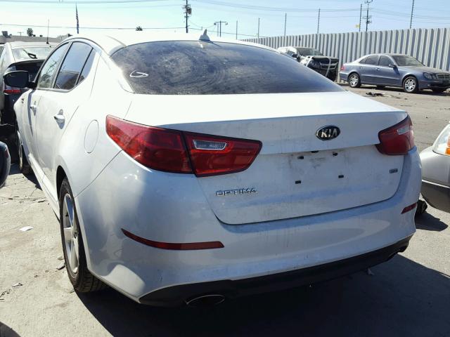 KNAGM4A74F5565432 - 2015 KIA OPTIMA LX WHITE photo 3