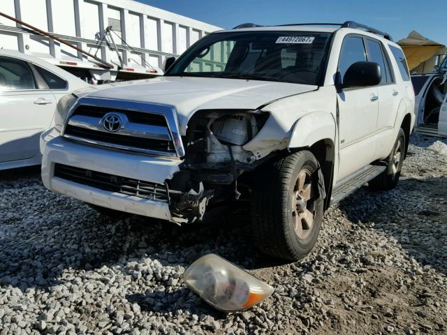 JTEZU14R268050639 - 2006 TOYOTA 4RUNNER SR TAN photo 2