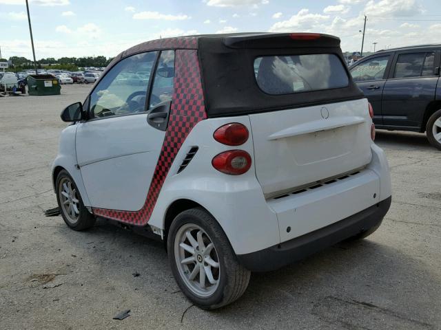 WMEEK31X29K225598 - 2009 SMART FORTWO PAS 白色 照片 3