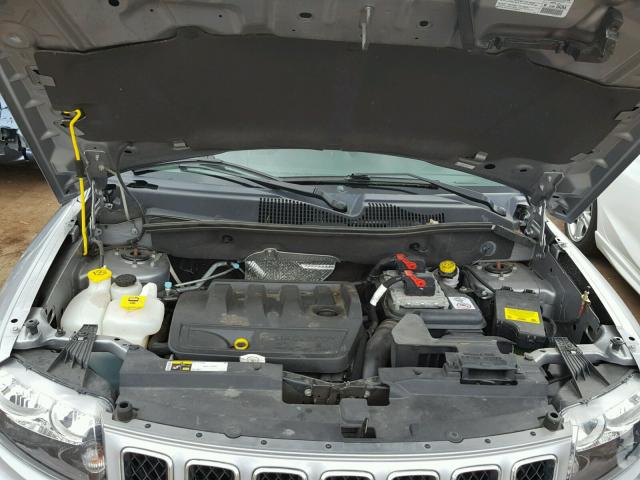 1C4NJDBB1ED831113 - 2014 JEEP COMPASS SP 灰色 照片 7