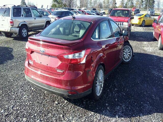 1FADP3J22EL249734 - 2014 FORD FOCUS TITA RED photo 4