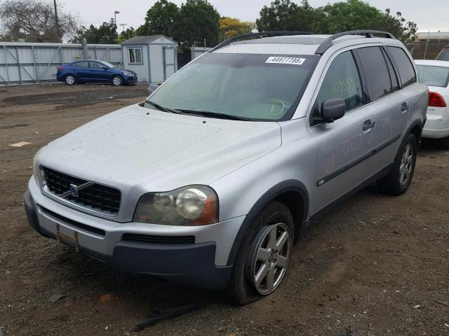 YV1CY592651163822 - 2005 VOLVO XC90 SILVER photo 2