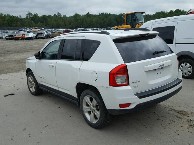 1C4NJDBB8CD615983 - 2012 JEEP COMPASS SP WHITE photo 3