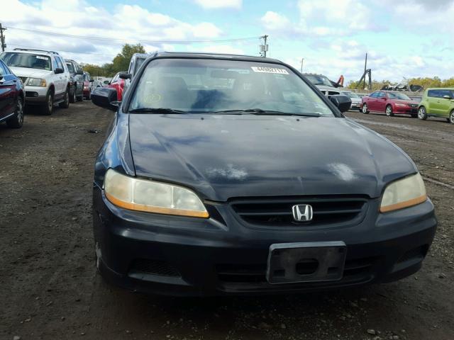 1HGCG32252A009154 - 2002 HONDA ACCORD SE BLACK photo 9