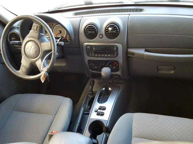 1J4GL38K25W522589 - 2005 JEEP LIBERTY RE BLACK photo 9