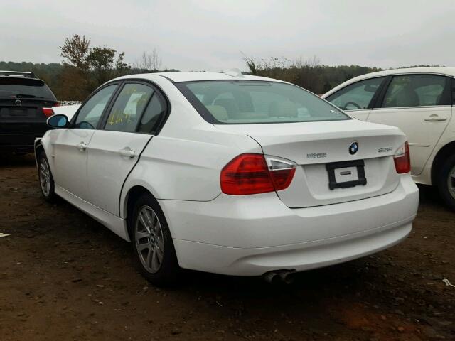 WBAVA33587PG50871 - 2007 BMW 328 I WHITE photo 3