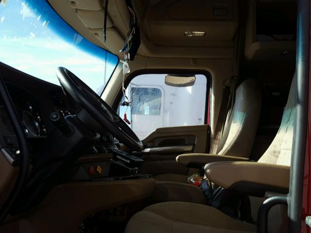 1XKYD49X7HJ173037 - 2017 KENWORTH CONSTRUCTI MAROON photo 5