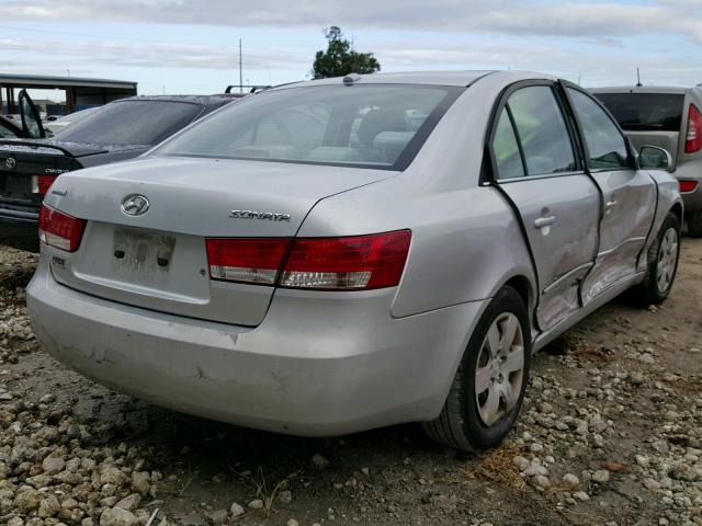 5NPET46C98H395199 - 2008 HYUNDAI SONATA GRAY photo 4