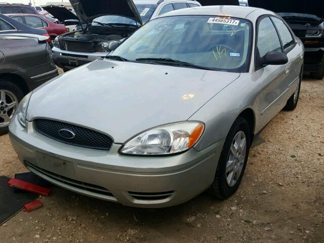 1FAFP53U86A201056 - 2006 FORD TAURUS SILVER photo 2