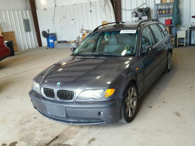 WBAEN33442PC11297 - 2002 BMW 325 IT GRAY photo 2