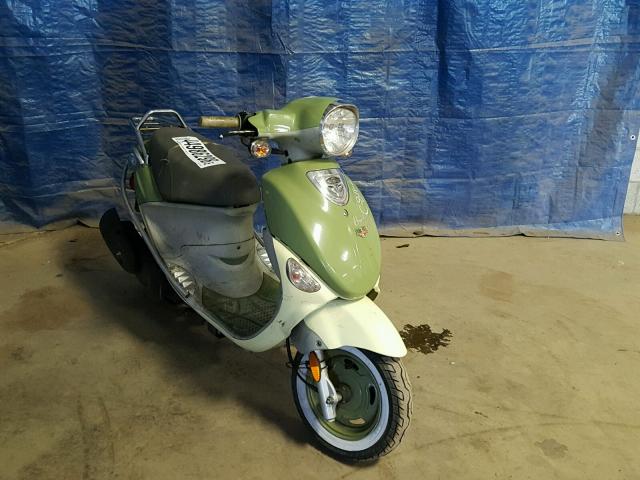 RFVPAC60991001956 - 2009 GENUINE SCOOTER CO. BUDDY 150 GREEN photo 1