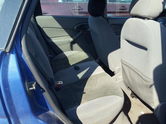 1FAHP34344W201543 - 2004 FORD FOCUS SE C BLUE photo 6