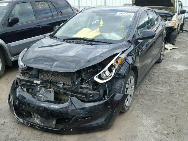 5NPDH4AE7GH742369 - 2016 HYUNDAI ELANTRA SE BLACK photo 2