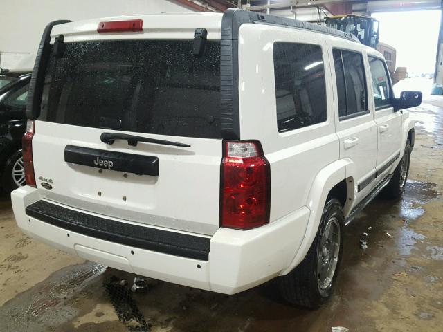 1J8HG48K38C218769 - 2008 JEEP COMMANDER WHITE photo 4