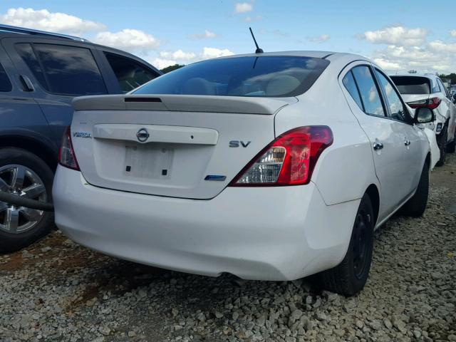 3N1CN7AP4DL837381 - 2013 NISSAN VERSA WHITE photo 4