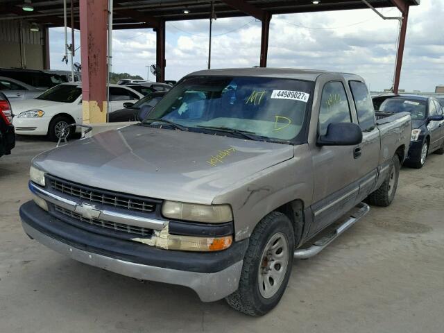 1GCEC19V5YZ315790 - 2000 CHEVROLET SILVERADO BEIGE photo 2