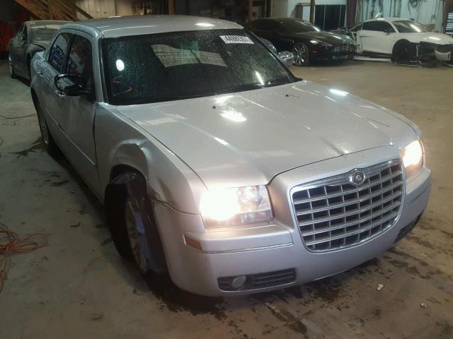 2C3CA5CV7AH180268 - 2010 CHRYSLER 300 SILVER photo 1