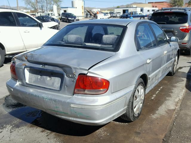 KMHWF25H84A044665 - 2004 HYUNDAI SONATA SILVER photo 4