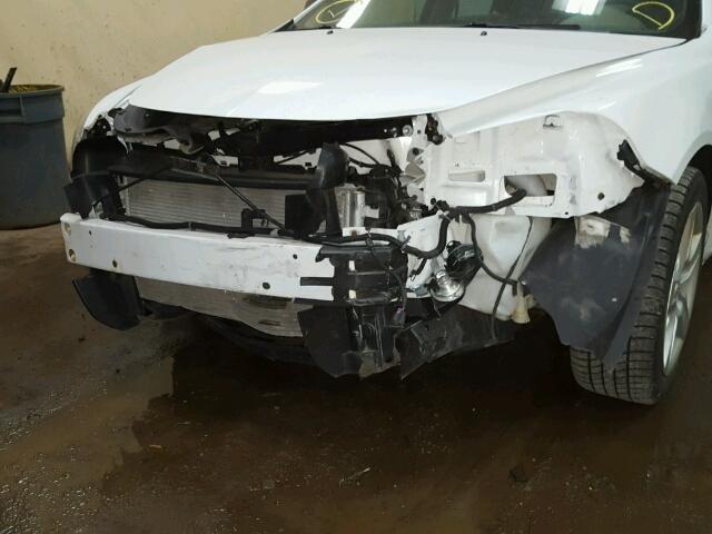 1G1ZG57BX9F225567 - 2009 CHEVROLET MALIBU LS WHITE photo 9