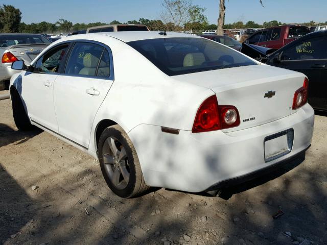 1G1ZJ57B59F136703 - 2009 CHEVROLET MALIBU WHITE photo 3