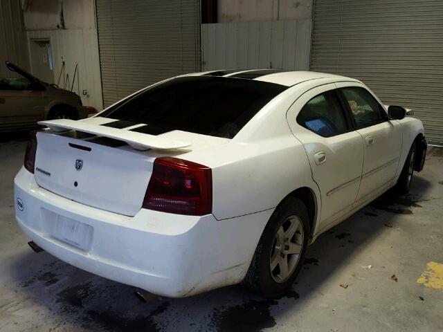 2B3KA43R97H696999 - 2007 DODGE CHARGER SE WHITE photo 4