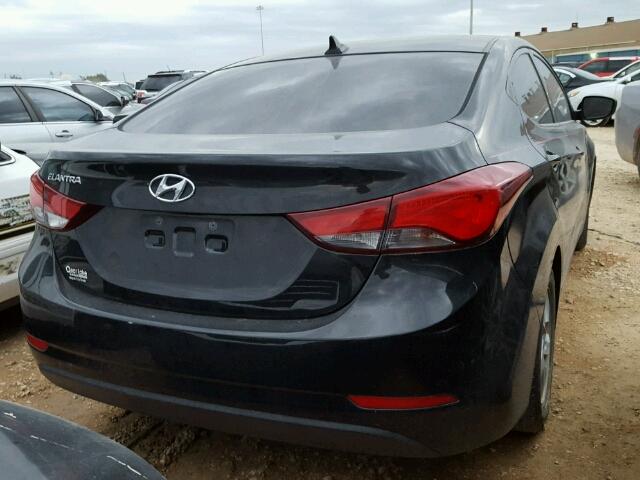 5NPDH4AE9EH472641 - 2014 HYUNDAI ELANTRA BLACK photo 4