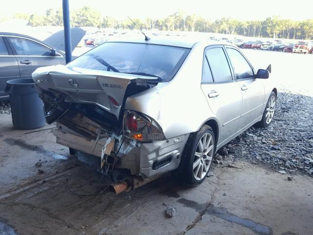 JTHBD182510003775 - 2001 LEXUS IS SILVER photo 4