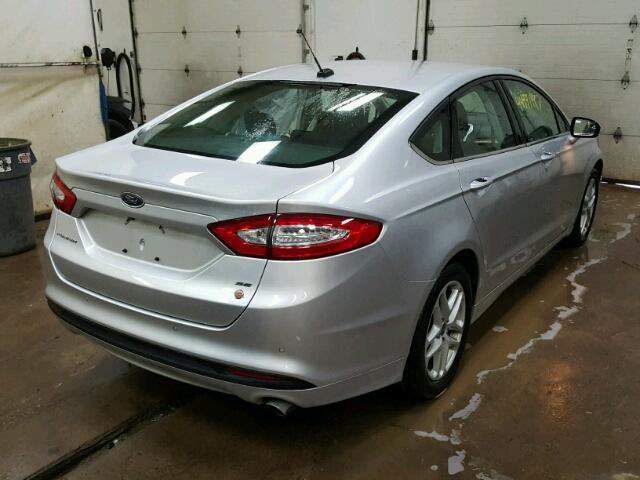 3FA6P0H77FR126085 - 2015 FORD FUSION SILVER photo 4